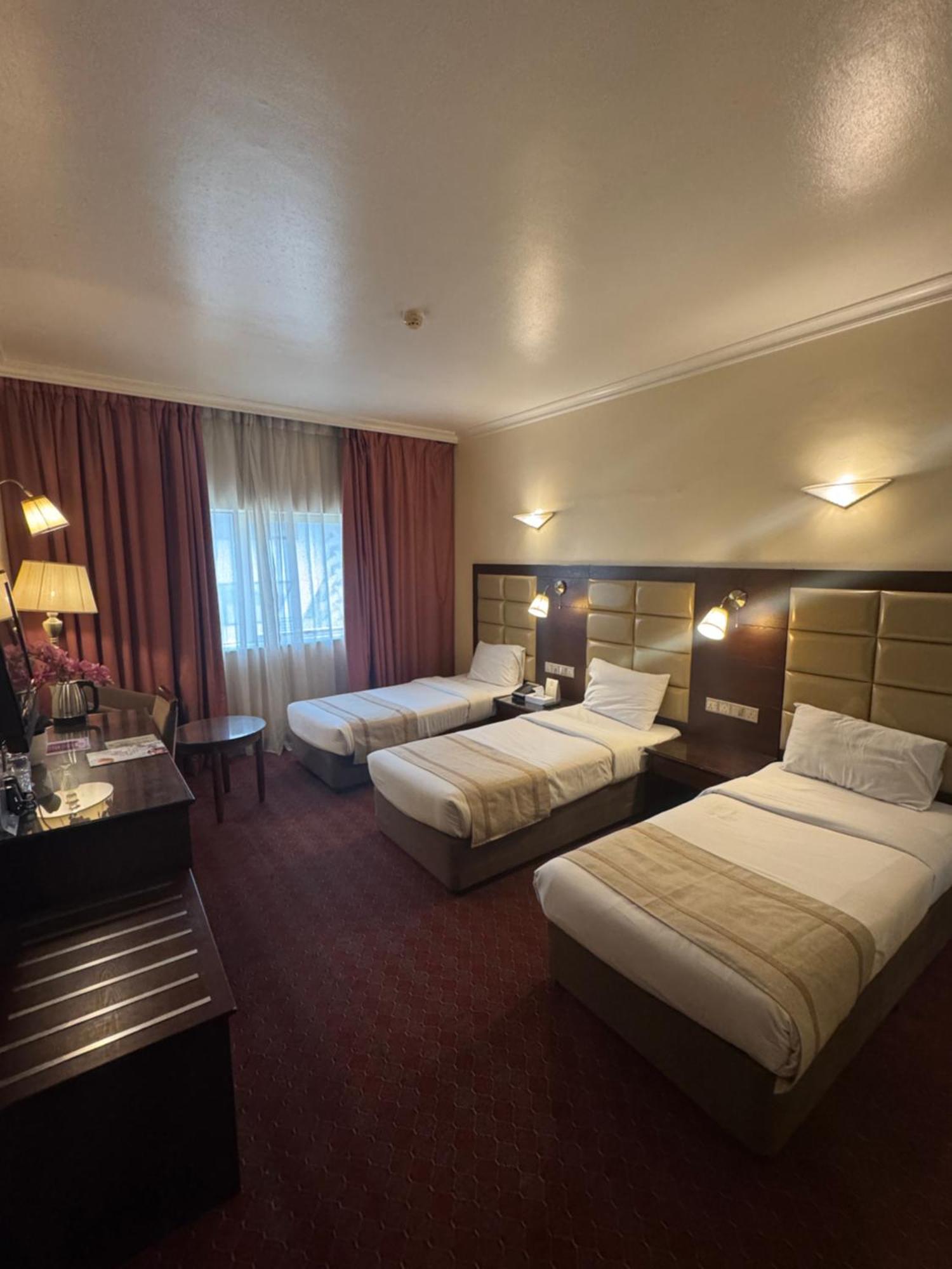 Orchid Hotel Deira Дубай Экстерьер фото