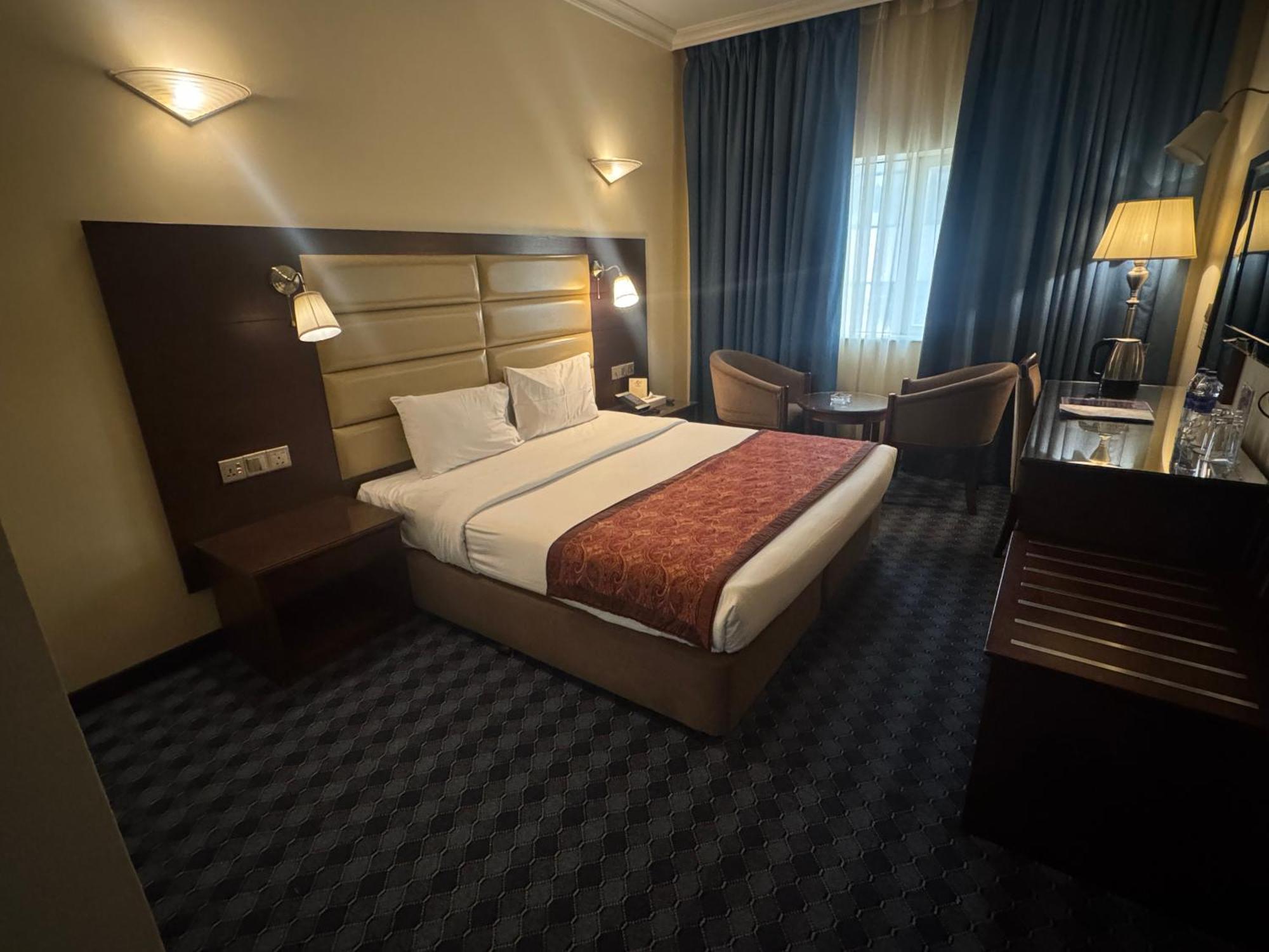Orchid Hotel Deira Дубай Экстерьер фото